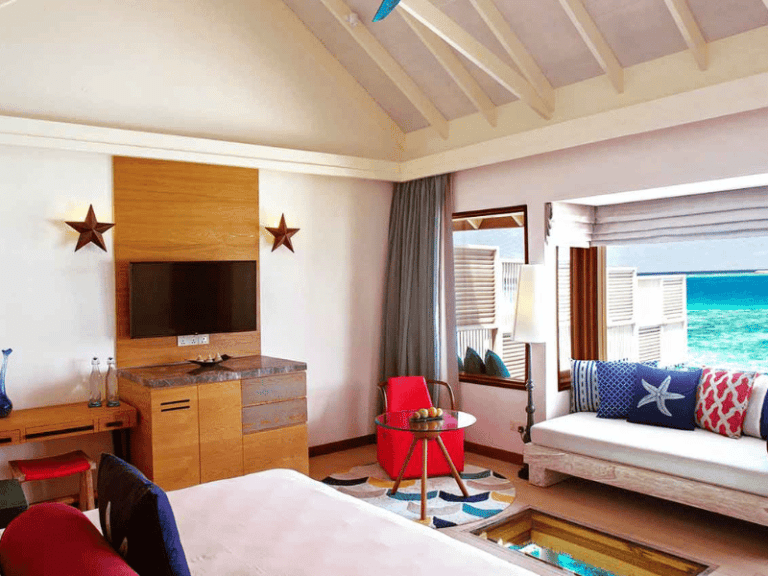 OBLU Select Sangeli
