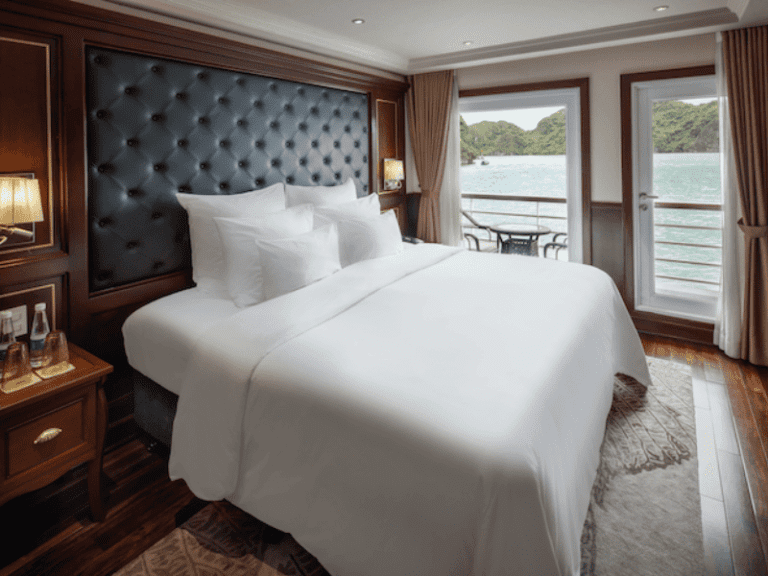 Paradise Elegance Cruise, Halong Bay