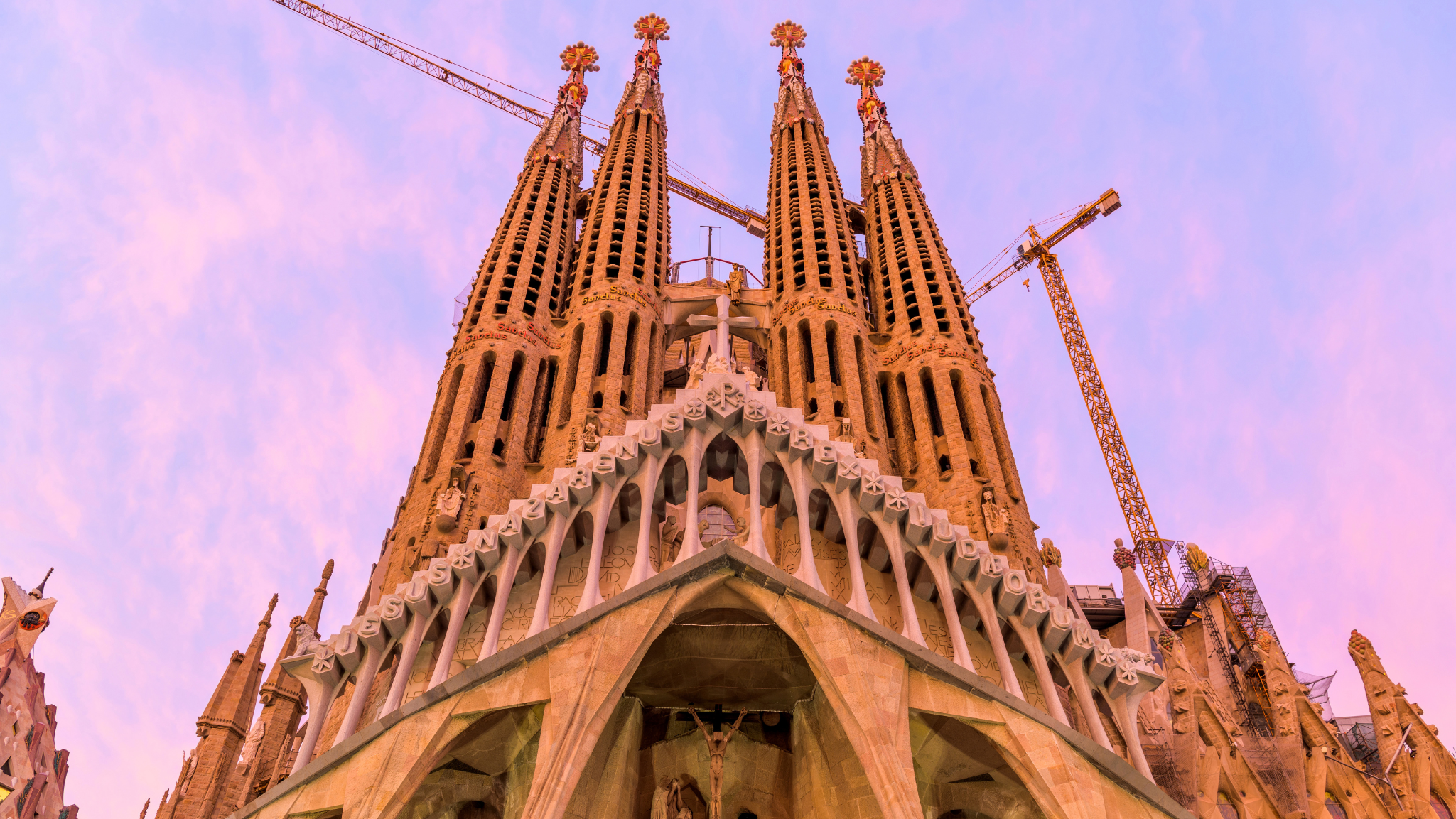 cities for art lovers